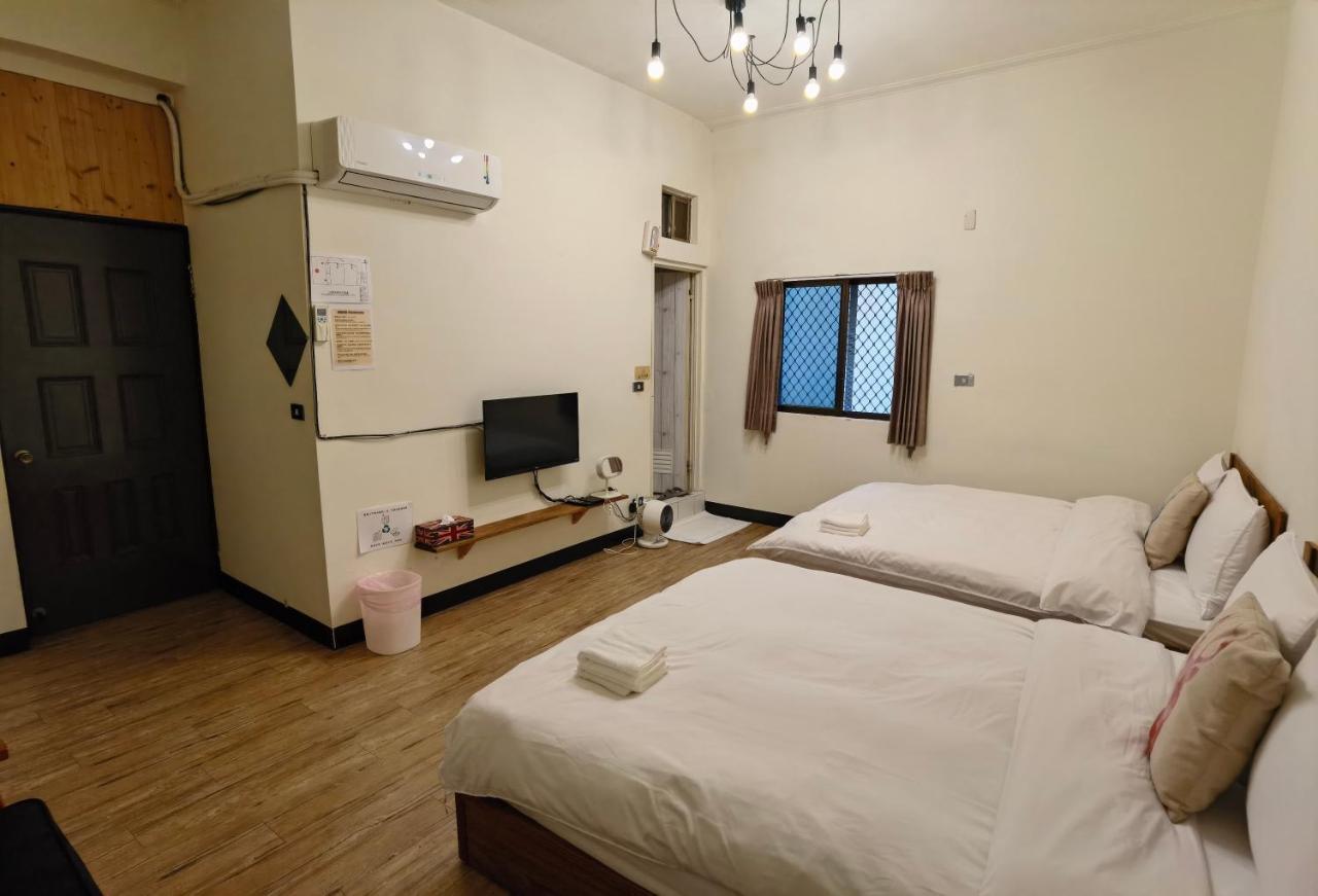 Oc Hostel Tainan Dış mekan fotoğraf